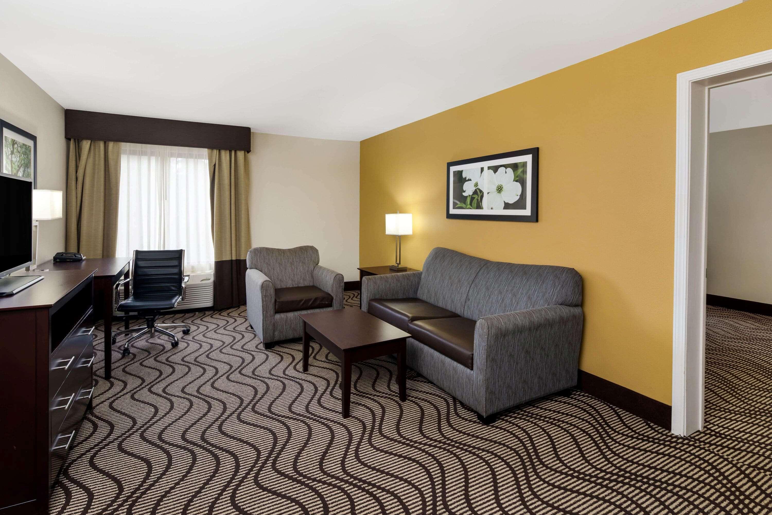 La Quinta By Wyndham Lagrange / I-85 Otel Dış mekan fotoğraf