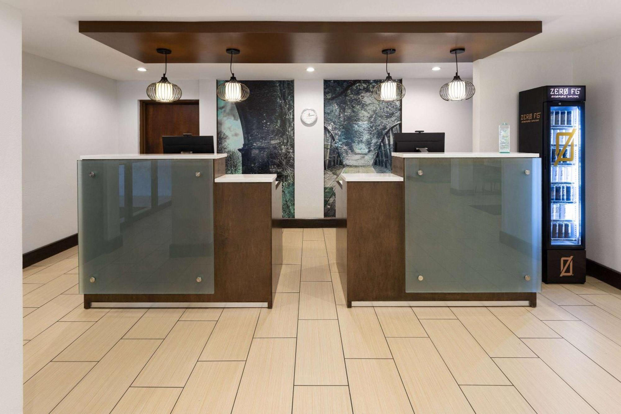 La Quinta By Wyndham Lagrange / I-85 Otel Dış mekan fotoğraf